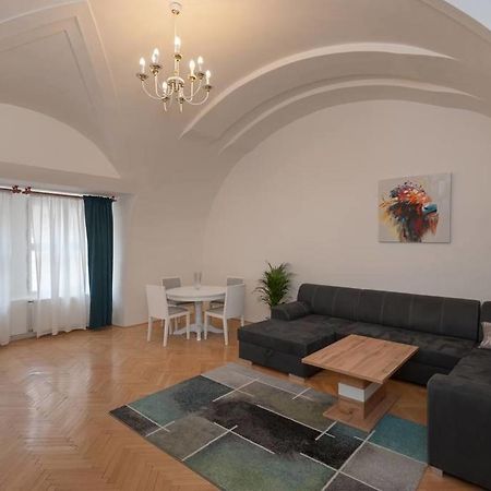 Proko 2 Apartamento Praga Exterior foto